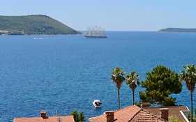 Ancora Hotel